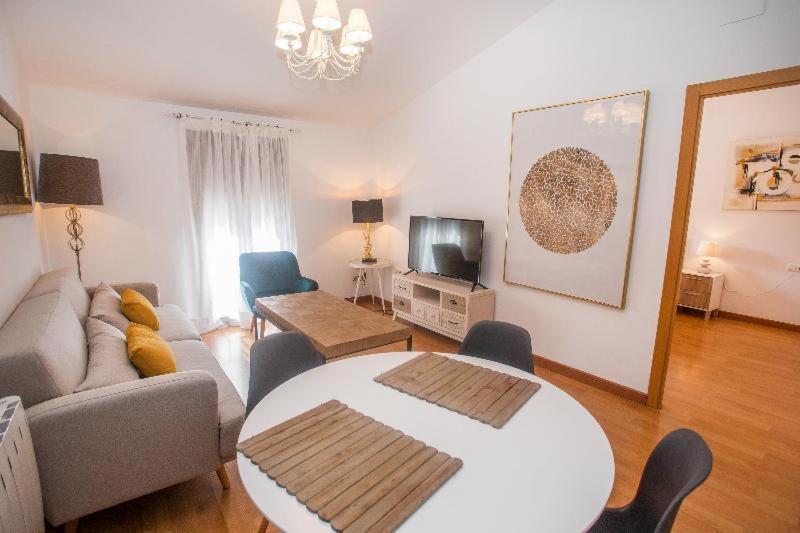 Apartamentos Soho Boutique Plaza Mayor Caces Rum bild