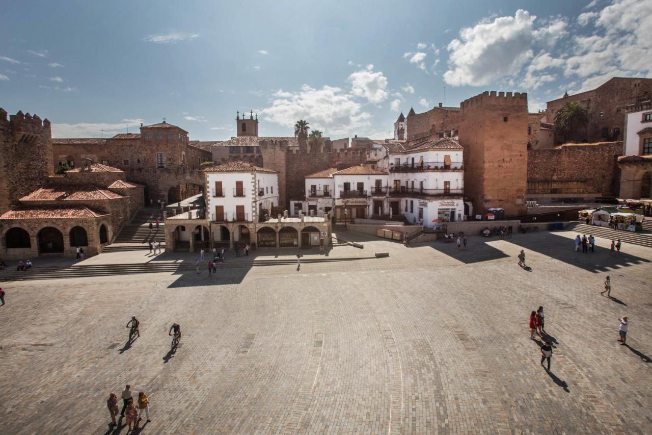 Apartamentos Soho Boutique Plaza Mayor Caces Exteriör bild