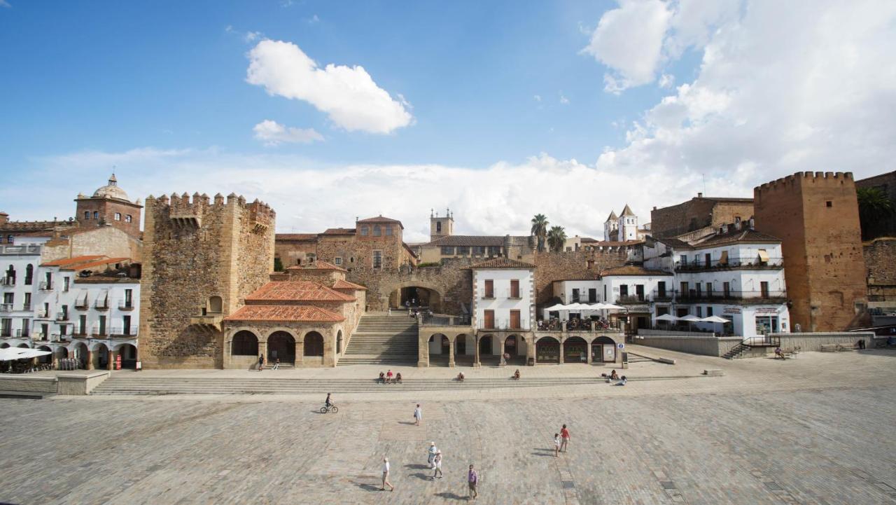 Apartamentos Soho Boutique Plaza Mayor Caces Exteriör bild